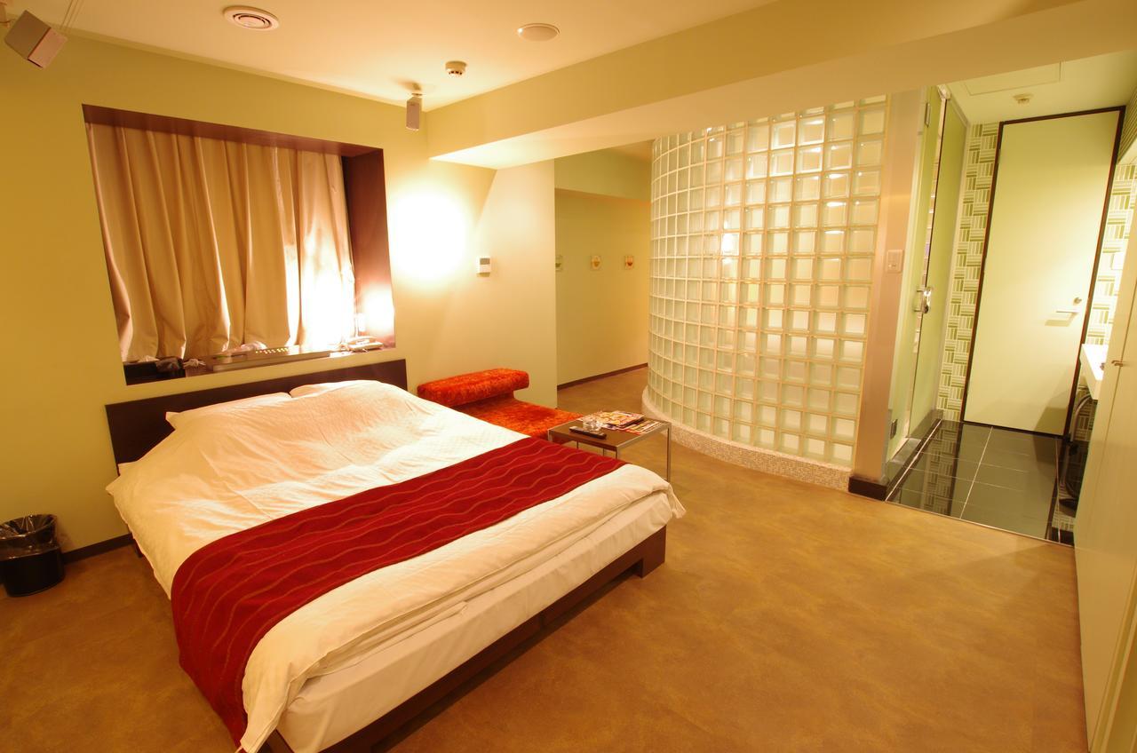 Blue Hotel Octa (Adults Only) Sapporo Exterior foto