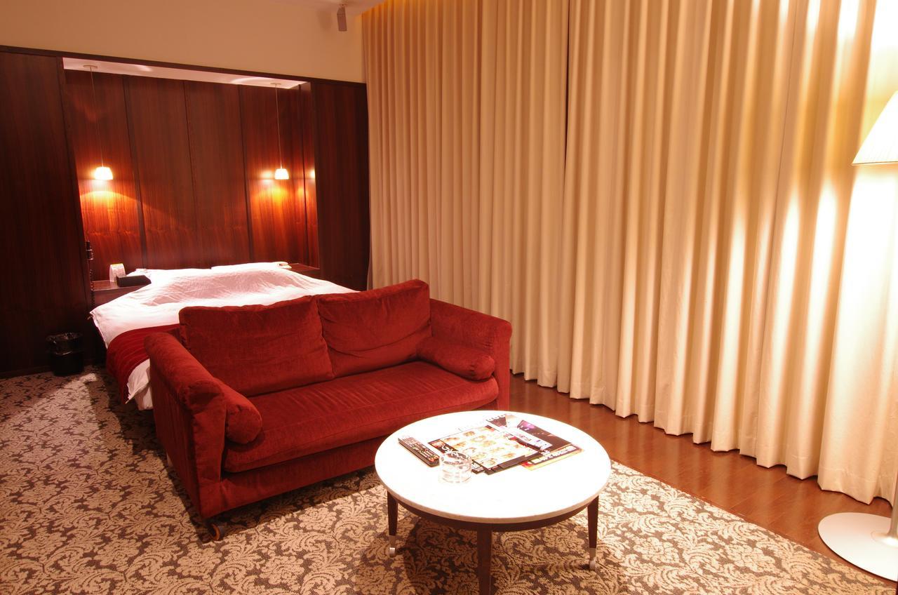 Blue Hotel Octa (Adults Only) Sapporo Exterior foto